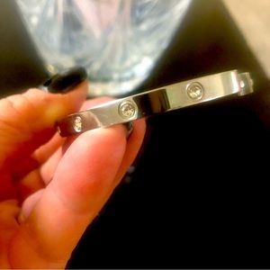 Classic Style Bangle Round Shape Rhinestones bracelet